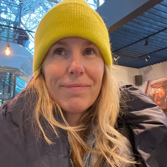 Meet your Posher, Jac - Picture 2 of 2